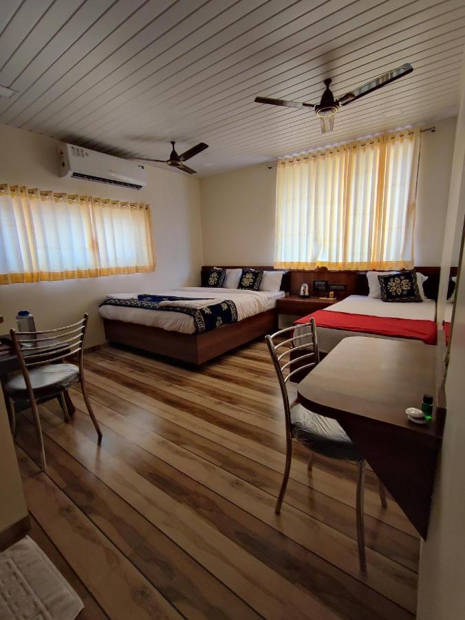 نافي مومباي Hotel Starlit المظهر الخارجي الصورة